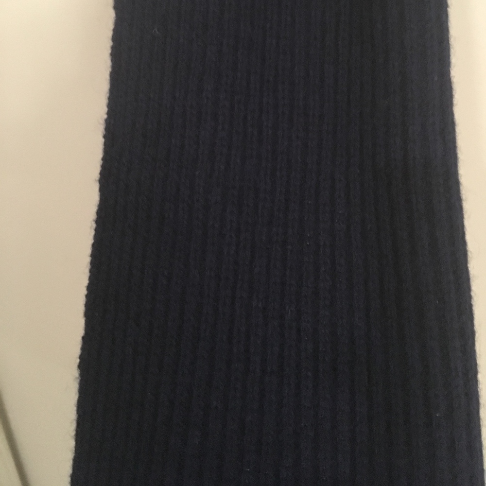 Abercrombie and Fitch navy scarf.